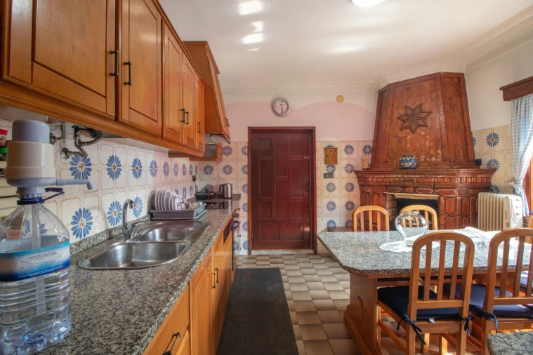 Moradia T3 para Venda em Vilarinho Foto 6