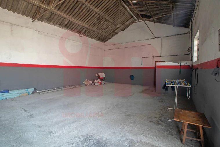 Moradia T3 para Venda em Vilarinho Foto 48