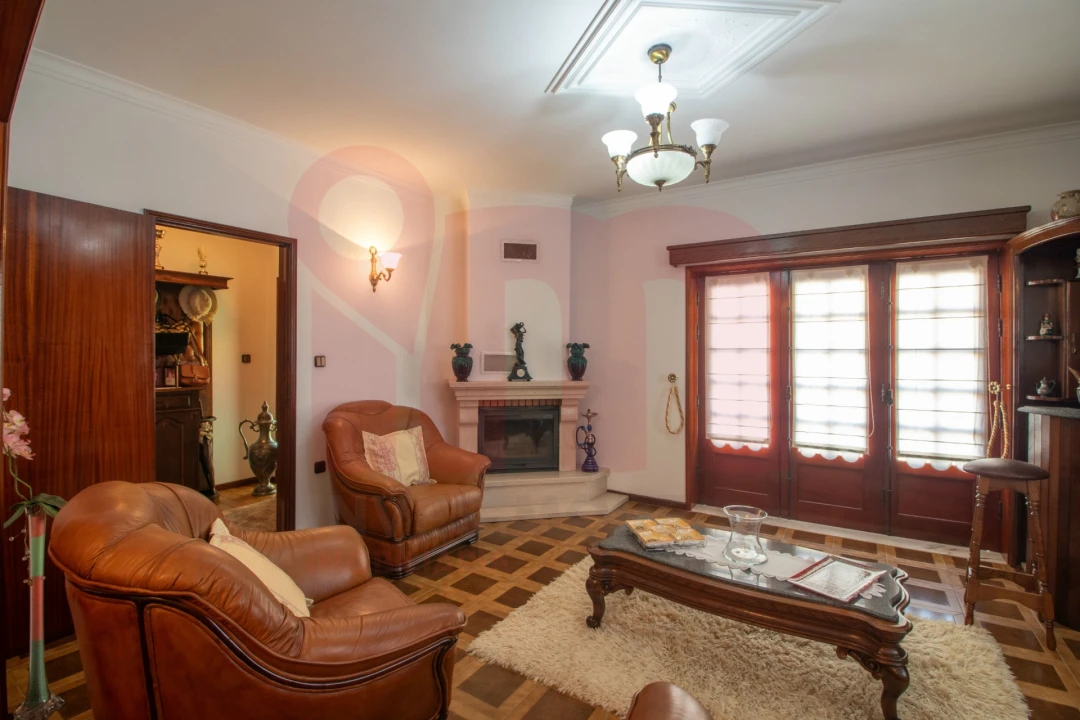 Moradia T3 para Venda em Vilarinho Foto 21