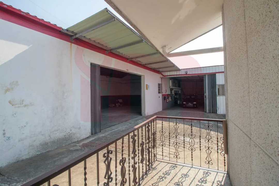 Moradia T3 para Venda em Vilarinho Foto 45