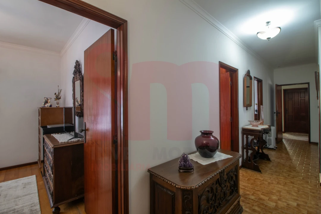 Moradia T3 para Venda em Vilarinho Foto 7