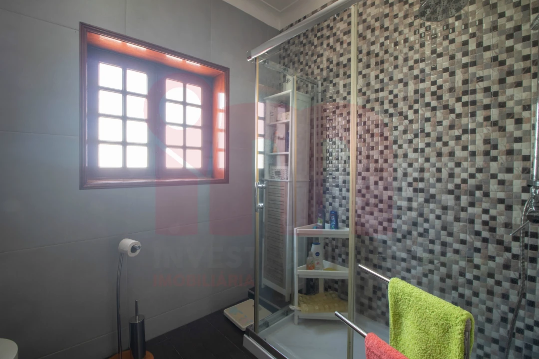 Moradia T3 para Venda em Vilarinho Foto 14