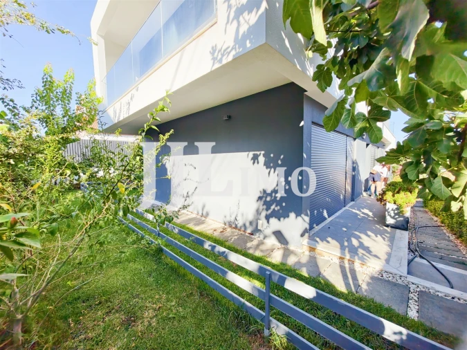 Moradia T3 para Arrendamento em Santa Iria de Azoia, São João da Talha e Bobadela Foto 60