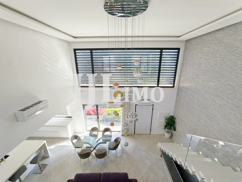 Moradia T3 para Arrendamento em Santa Iria de Azoia, São João da Talha e Bobadela Foto 22