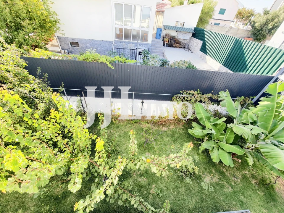 Moradia T3 para Arrendamento em Santa Iria de Azoia, São João da Talha e Bobadela Foto 48