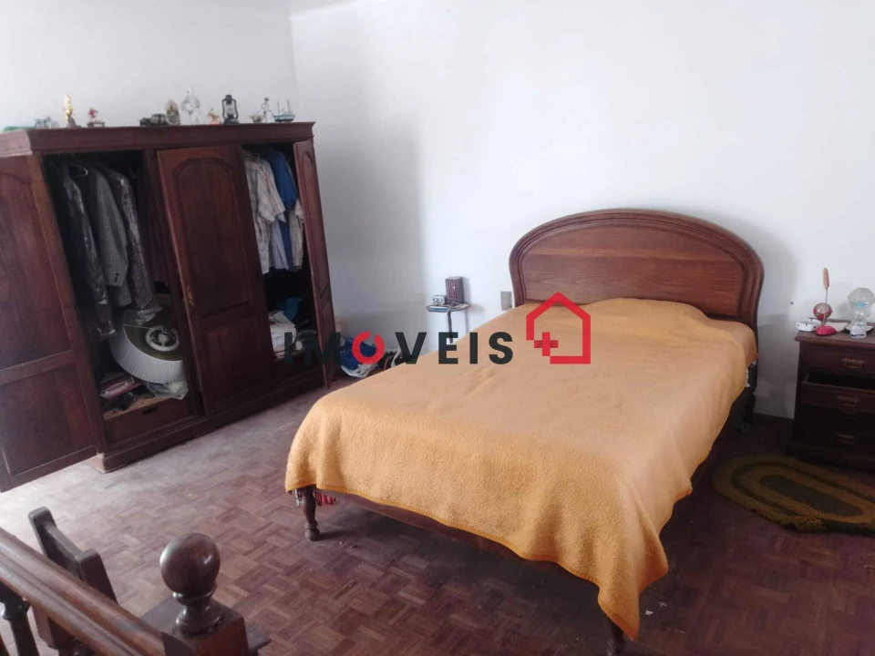 Moradia T3 para Venda em Pernes Foto 16