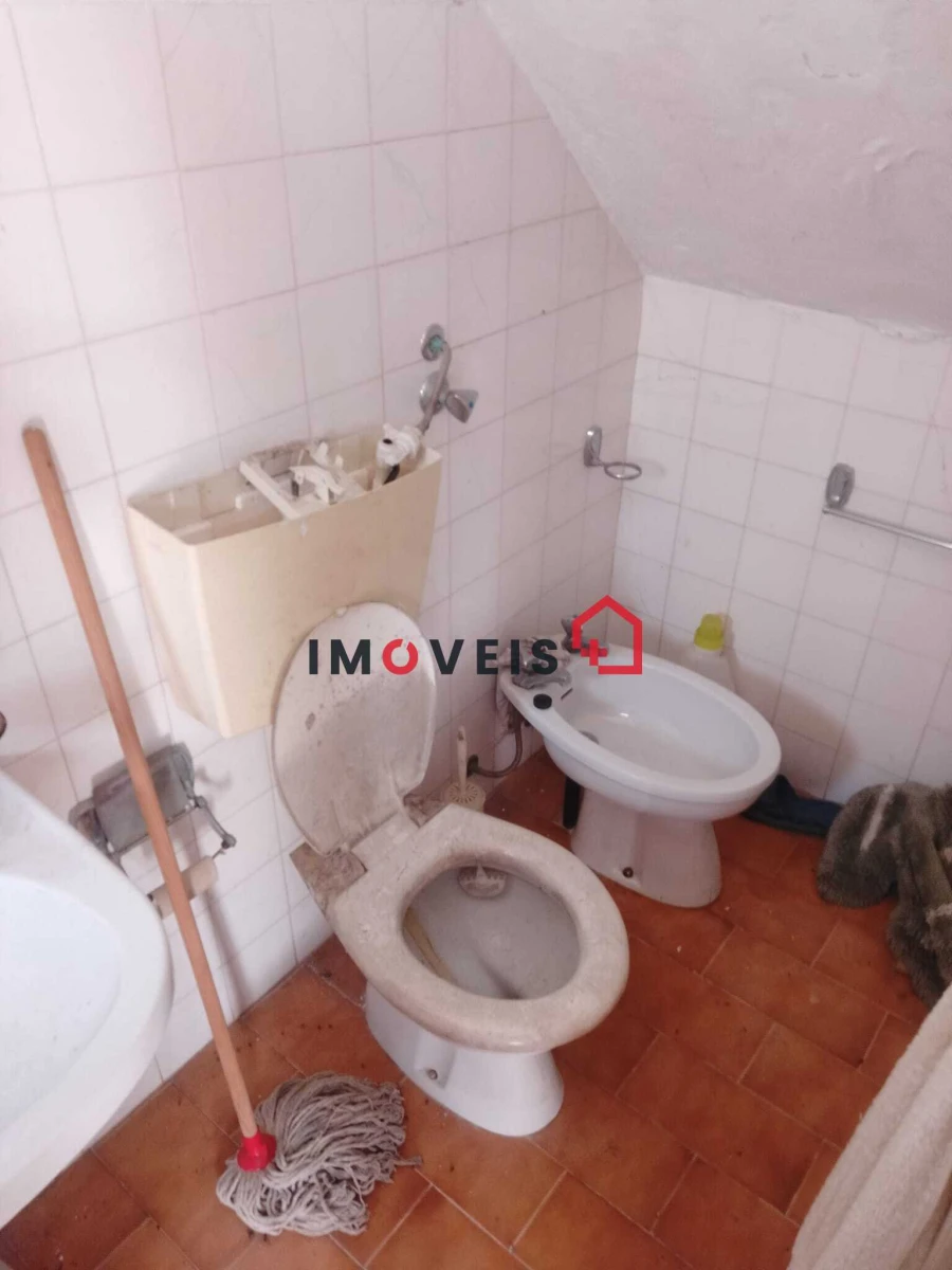 Moradia T3 para Venda em Pernes Foto 13