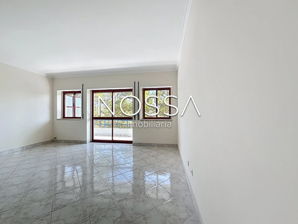 Apartamento T1 para Venda em São João das Lampas e Terrugem Foto 12