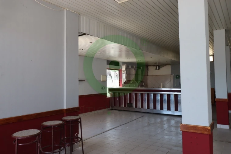 Loja para Venda em Mirandela Foto 9