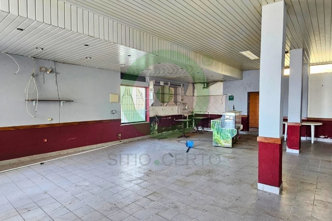 Loja para Venda em Mirandela Foto 4