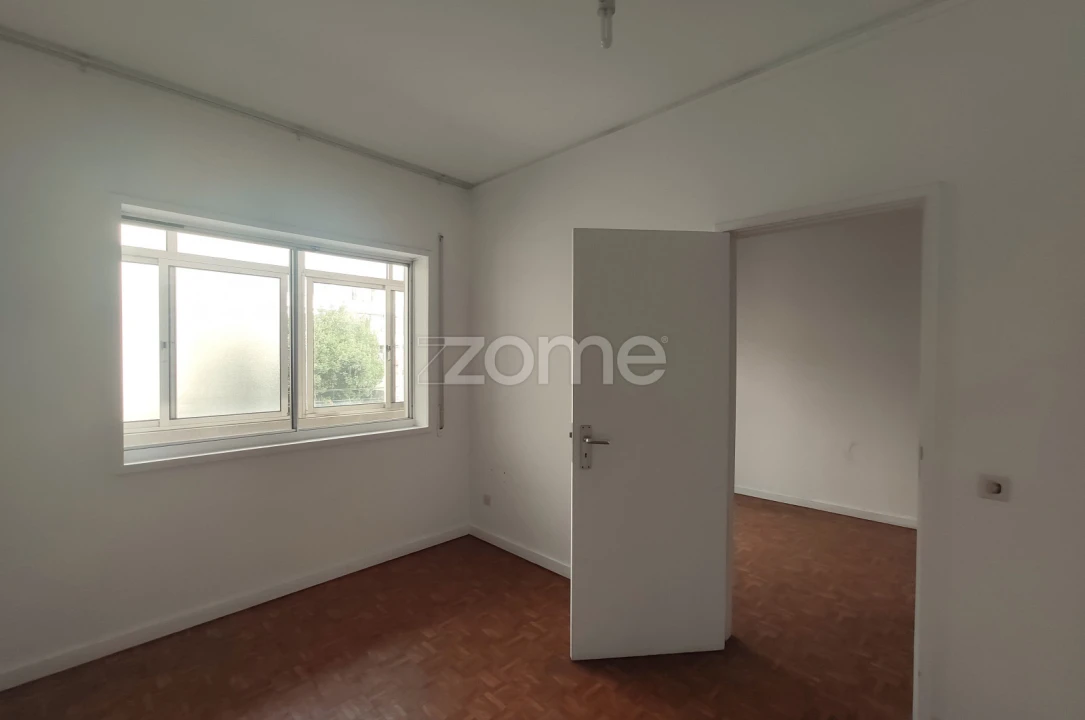 Apartamento T1 para Venda em Cedofeita, Santo Ildefonso, Sé, Miragaia, São Nicolau e Vitória Foto 6