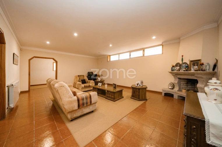 Moradia T5 para Venda em Este (São Pedro e São Mamede) Foto 45