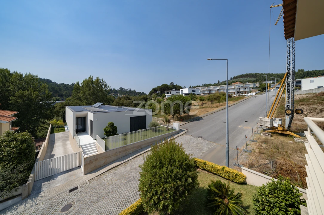 Moradia T5 para Venda em Este (São Pedro e São Mamede) Foto 39
