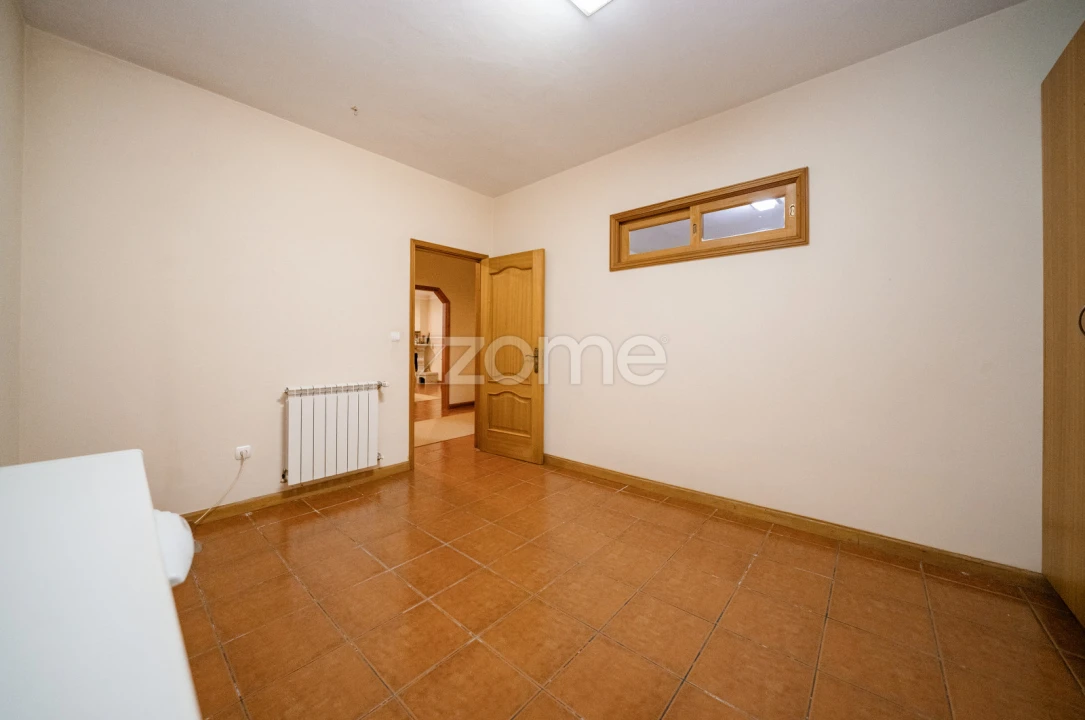 Moradia T5 para Venda em Este (São Pedro e São Mamede) Foto 50