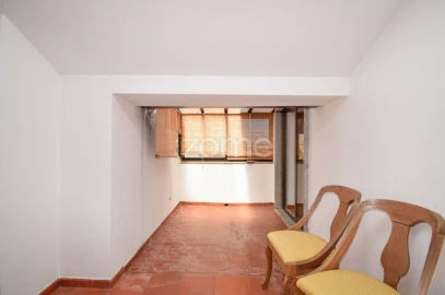 Moradia T6 para Venda em Carcavelos e Parede