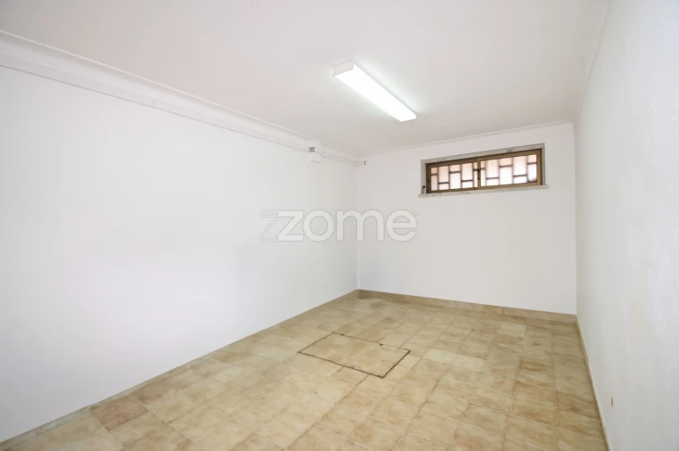 Moradia T6 para Venda em Carcavelos e Parede Foto 44