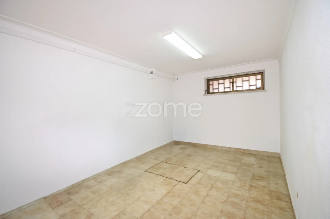 Moradia T6 para Venda em Carcavelos e Parede Foto 44