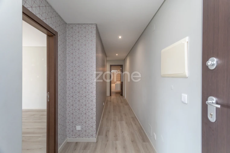 Apartamento T2 para Arrendamento em Algueirão-Mem Martins Foto 3