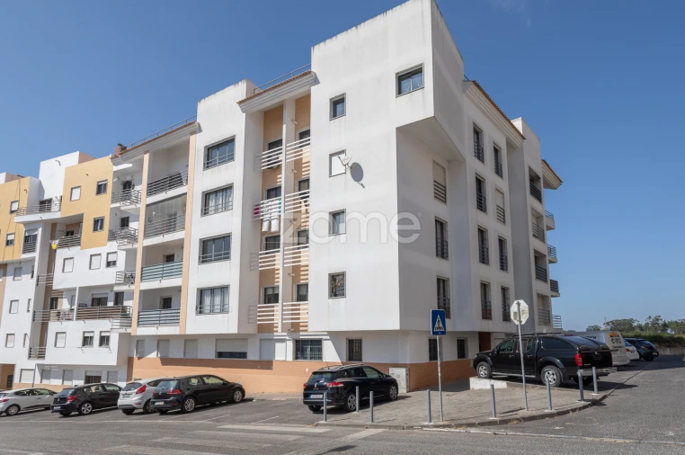 Apartamento T2 para Arrendamento em Algueirão-Mem Martins Foto 35