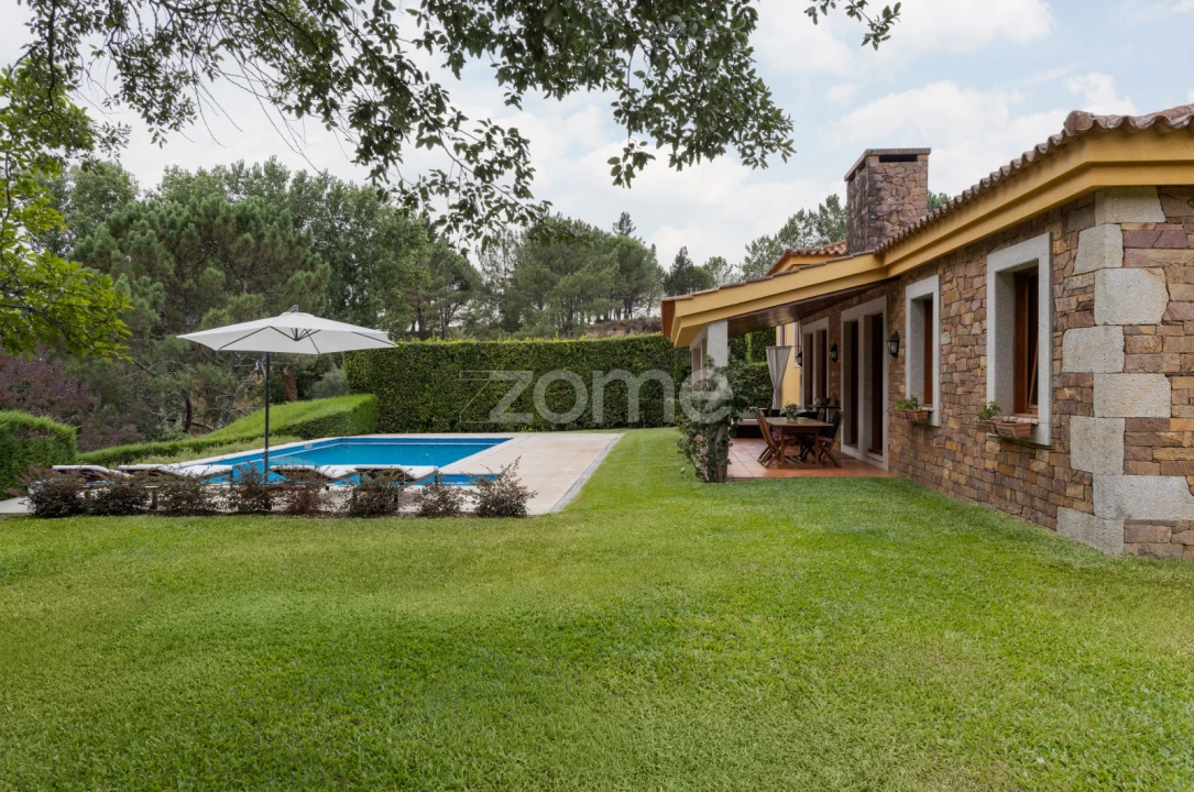 Moradia T4 para Venda em Arca e Ponte de Lima Foto 1