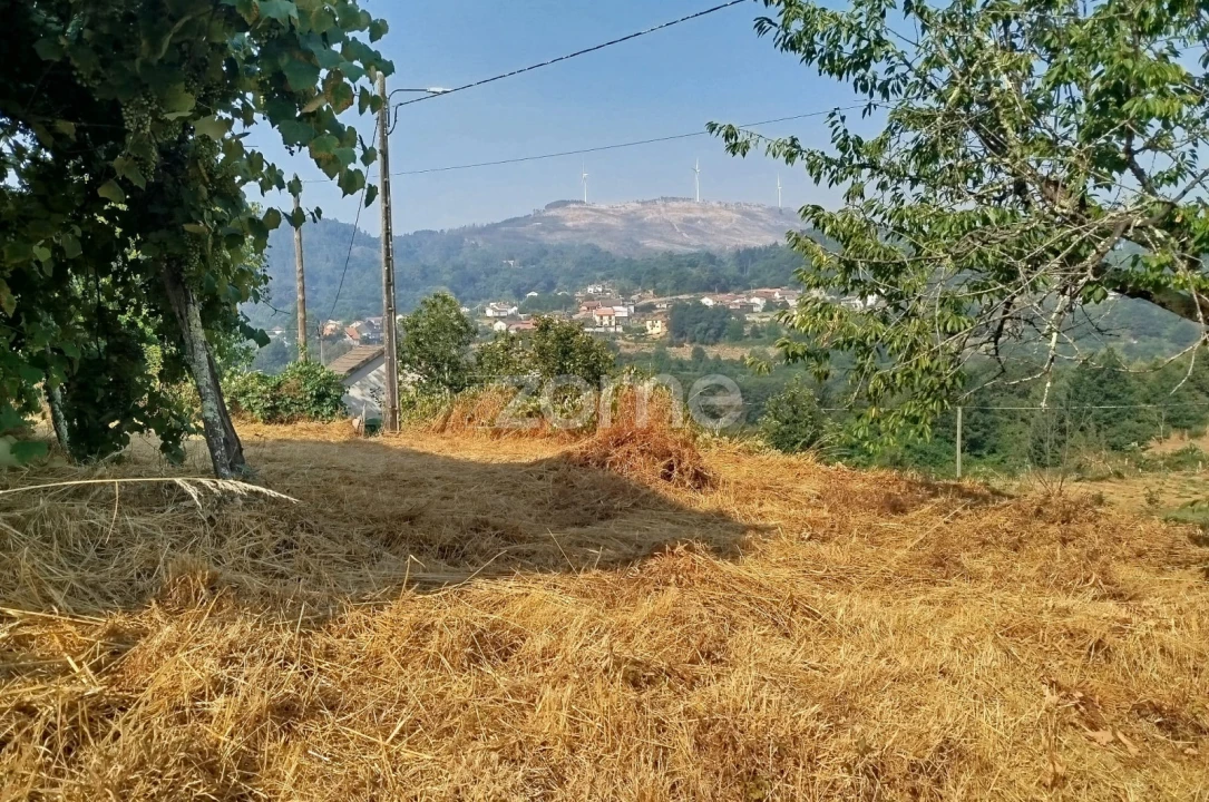 Moradia T5 para Venda em Viseu Foto 29