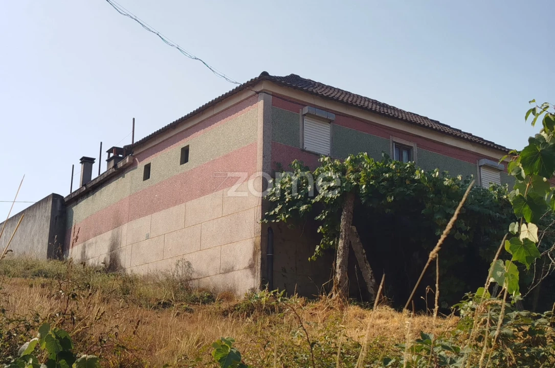 Moradia T5 para Venda em Viseu Foto 18