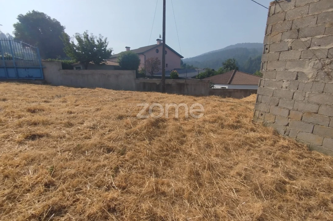 Moradia T5 para Venda em Viseu Foto 37