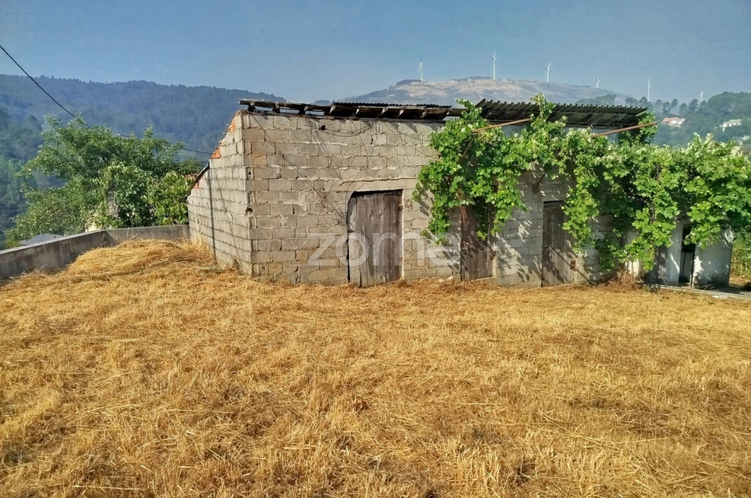 Moradia T5 para Venda em Viseu Foto 31
