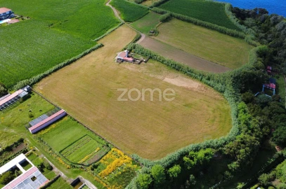 Terreno para Venda em Vila Franca do Campo (São Pedro)