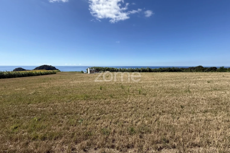 Terreno para Venda em Vila Franca do Campo (São Pedro) Foto 2