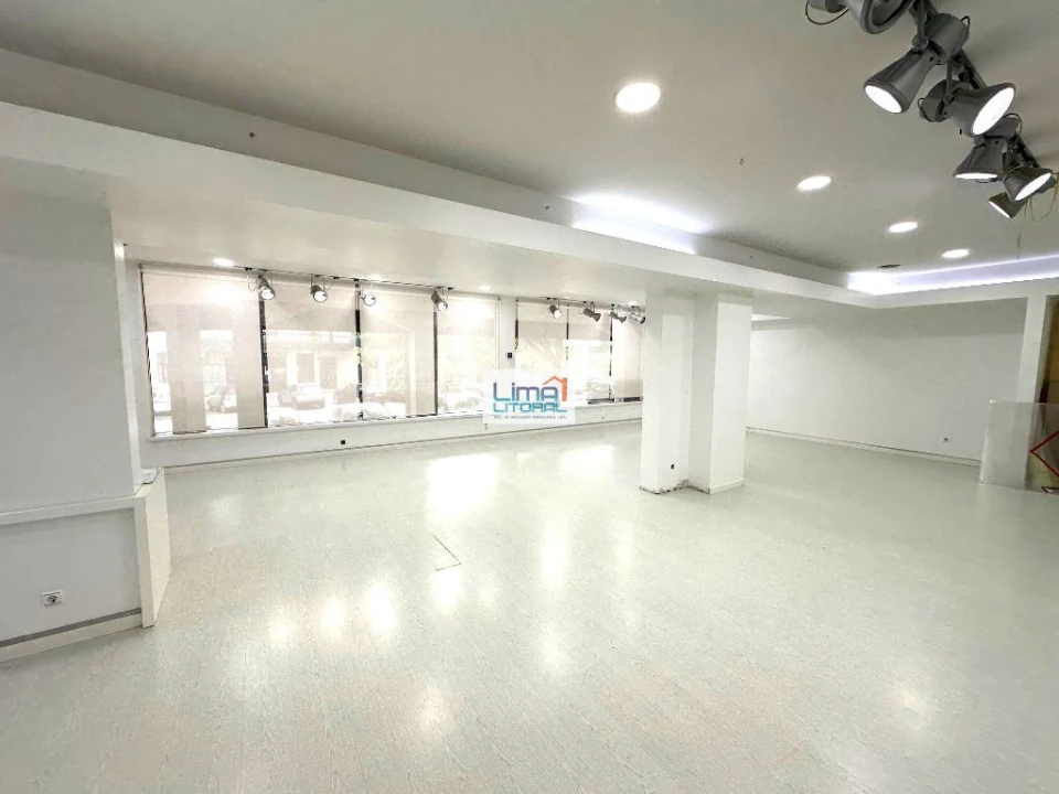 Loja para Arrendamento em Leiria, Pousos, Barreira e Cortes Foto 2