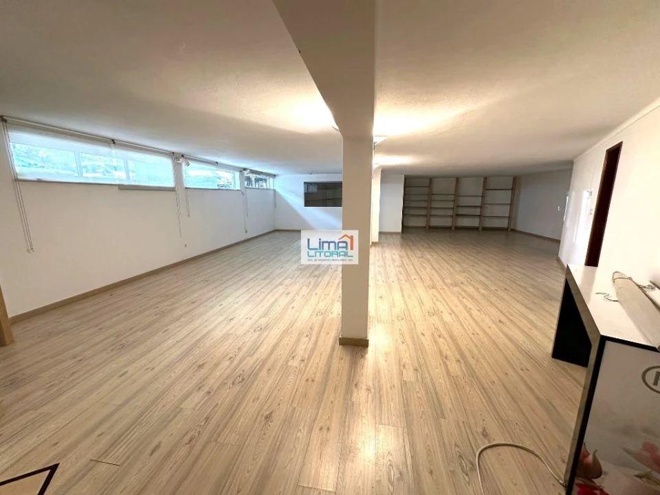 Loja para Arrendamento em Leiria, Pousos, Barreira e Cortes Foto 9
