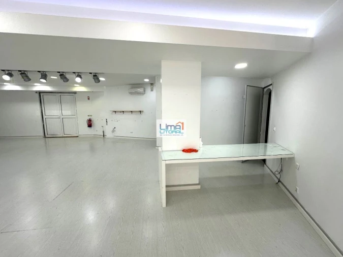 Loja para Arrendamento em Leiria, Pousos, Barreira e Cortes Foto 5