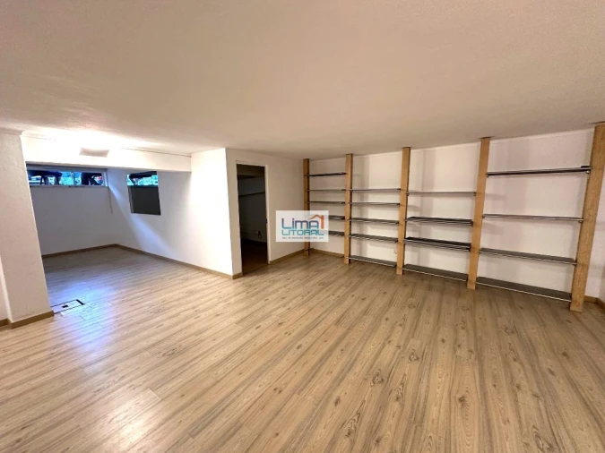 Loja para Arrendamento em Leiria, Pousos, Barreira e Cortes Foto 12