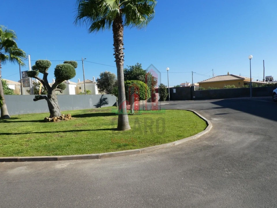 Moradia T4 para Venda em Albufeira e Olhos de Água Foto 56