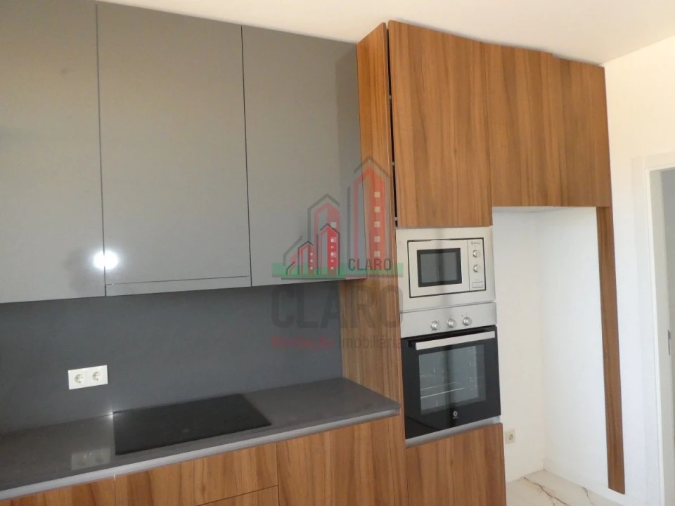 Moradia T4 para Venda em Albufeira e Olhos de Água Foto 20