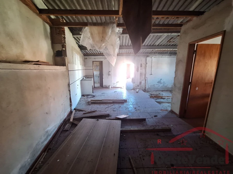 Moradia T3 para Venda em Cadaval e Pêro Moniz Foto 29