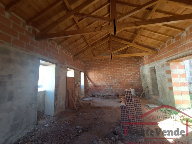 Moradia T3 para Venda em Cadaval e Pêro Moniz Foto 3