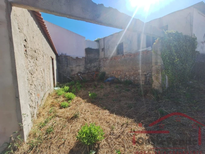 Moradia T3 para Venda em Cadaval e Pêro Moniz Foto 22