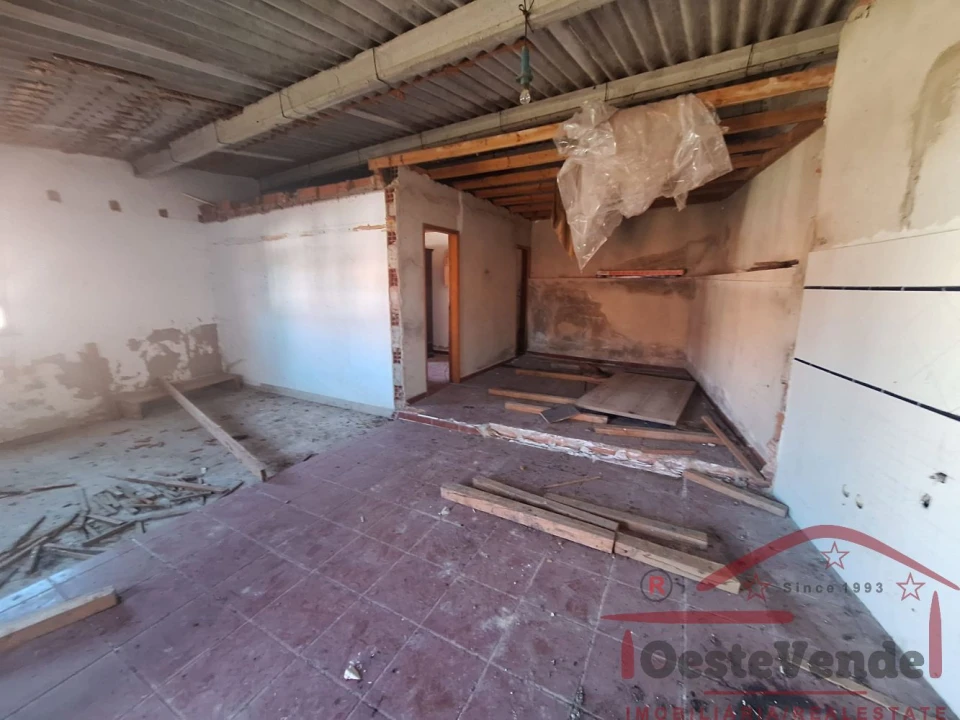 Moradia T3 para Venda em Cadaval e Pêro Moniz Foto 34