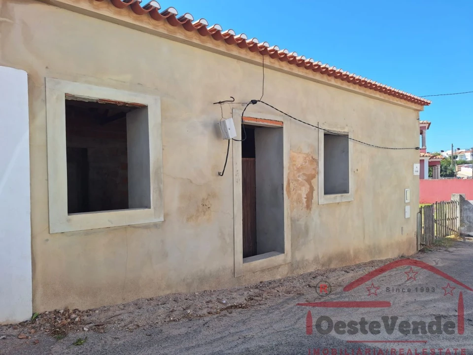 Moradia T3 para Venda em Cadaval e Pêro Moniz Foto 10