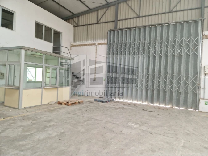 Loja para Venda em Salvaterra de Magos e Foros de Salvaterra Foto 27