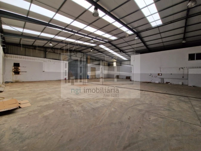 Loja para Venda em Salvaterra de Magos e Foros de Salvaterra Foto 3