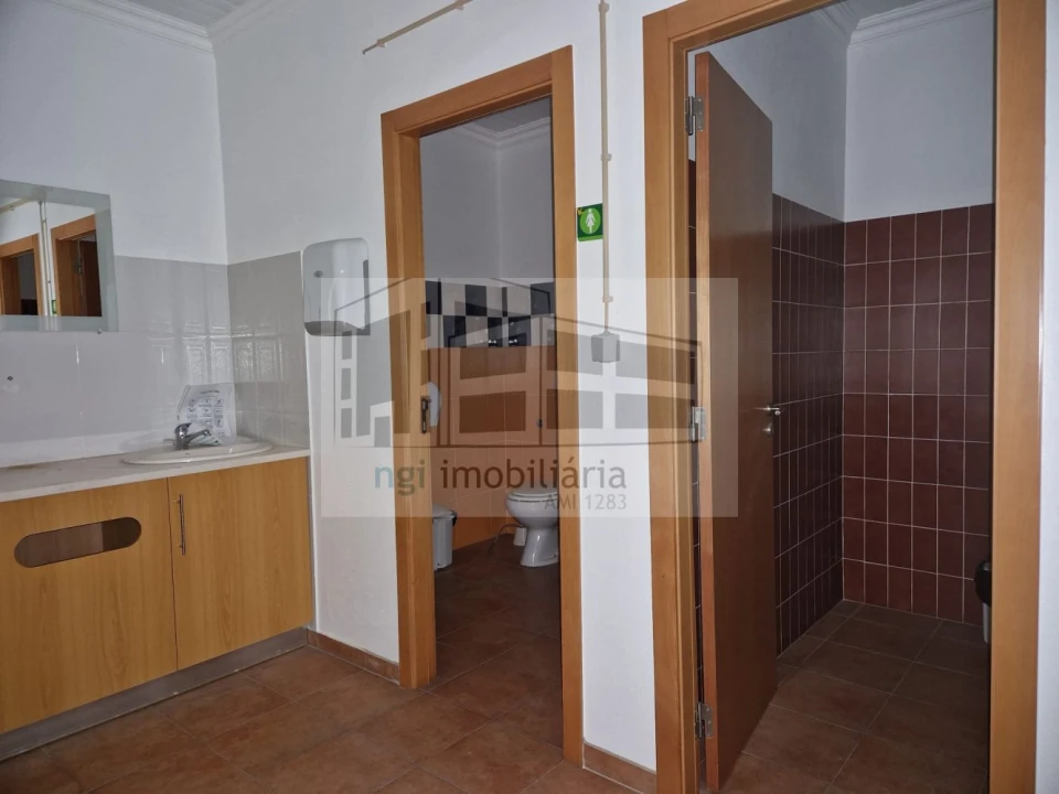 Loja para Venda em Salvaterra de Magos e Foros de Salvaterra Foto 29