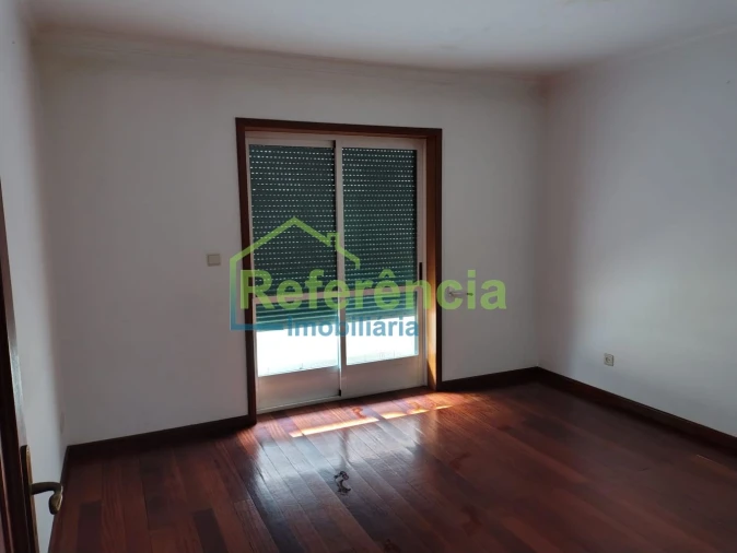 Moradia T4 para Venda em Valpaços e Sanfins Foto 21