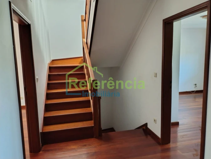 Moradia T4 para Venda em Valpaços e Sanfins Foto 3