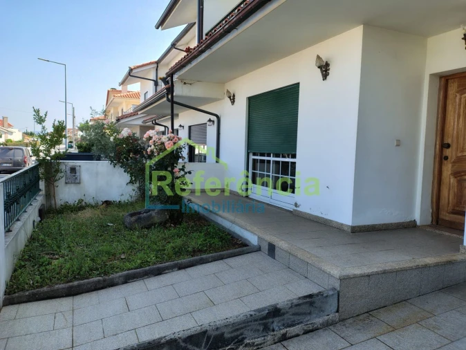 Moradia T4 para Venda em Valpaços e Sanfins