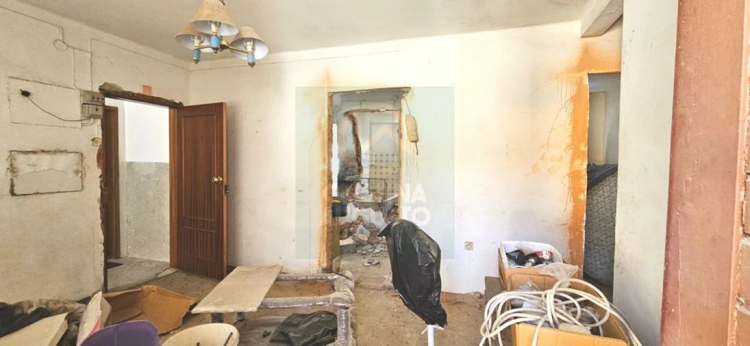 Apartamento T0 para Venda em Alcains Foto 6