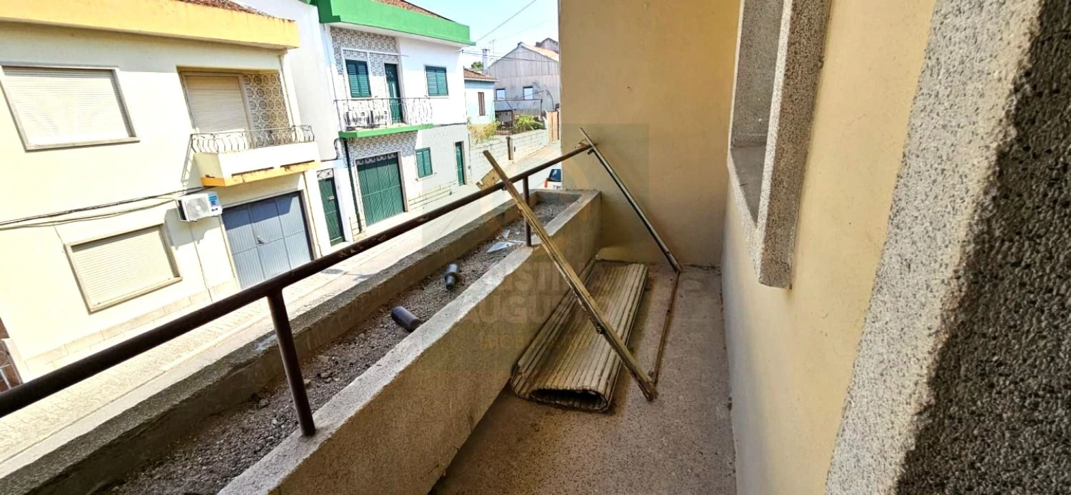 Apartamento T0 para Venda em Alcains Foto 7