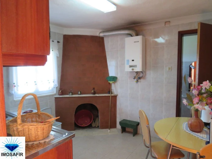 Moradia T2 para Venda em Aguas Belas Foto 10